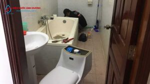 Giá dịch vụ sửa chữa bồn cầu tại nhà như thế nào?