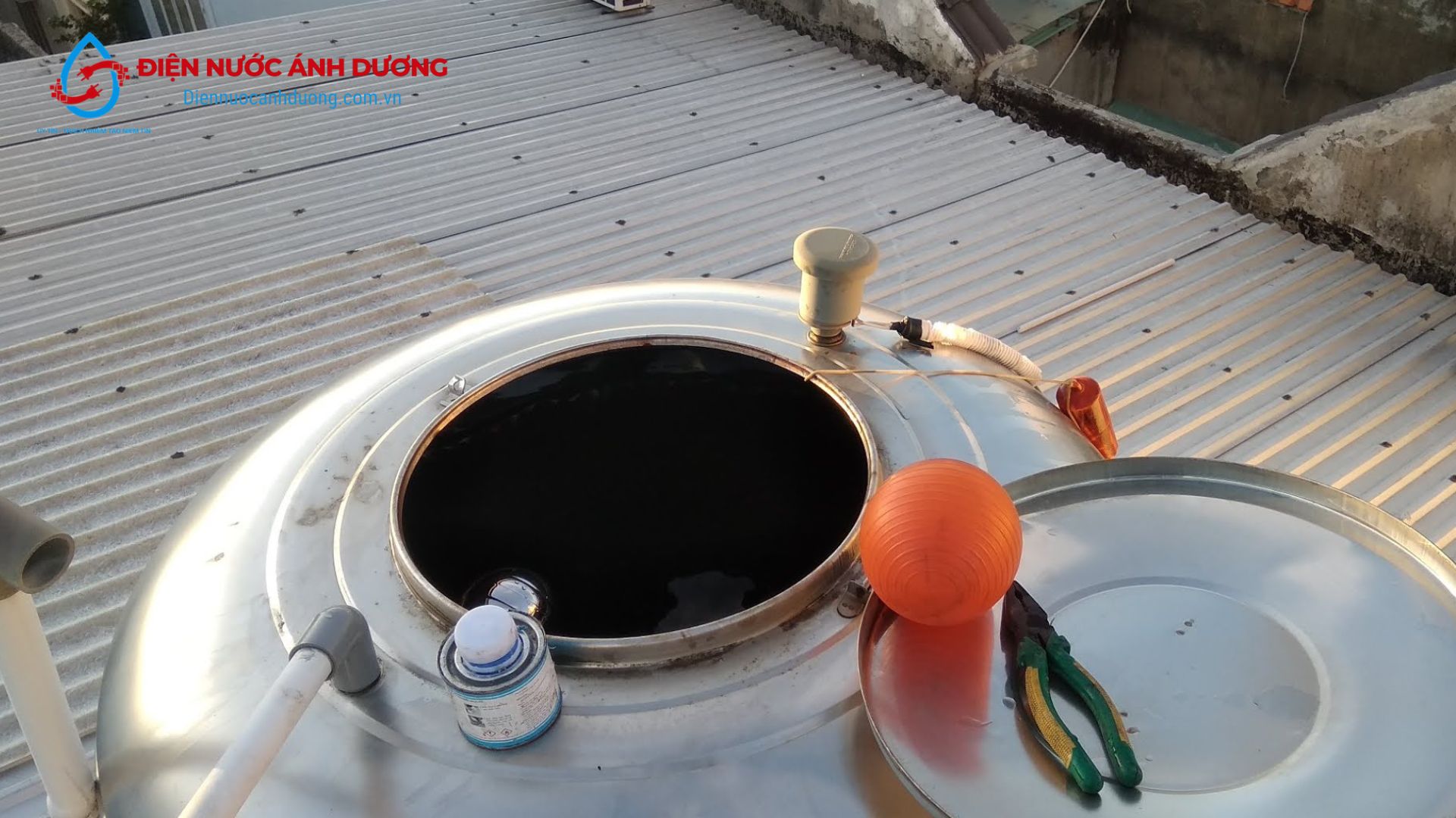 Nguyên nhân và cách khắc phục phao điện bồn nước